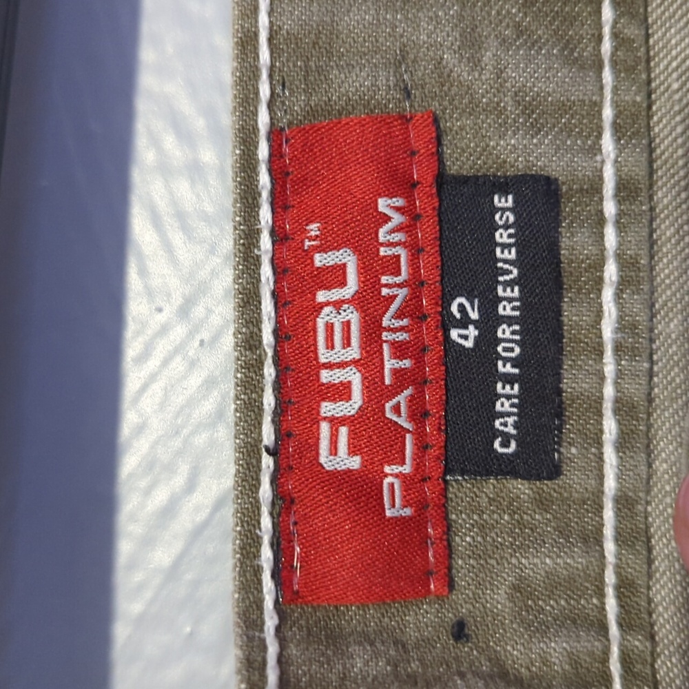 FUBU Platinum Olive Cargo Shorts Fat Albert Dumb Donald Emb.Pocket Patch 42 - Picture 2 of 12